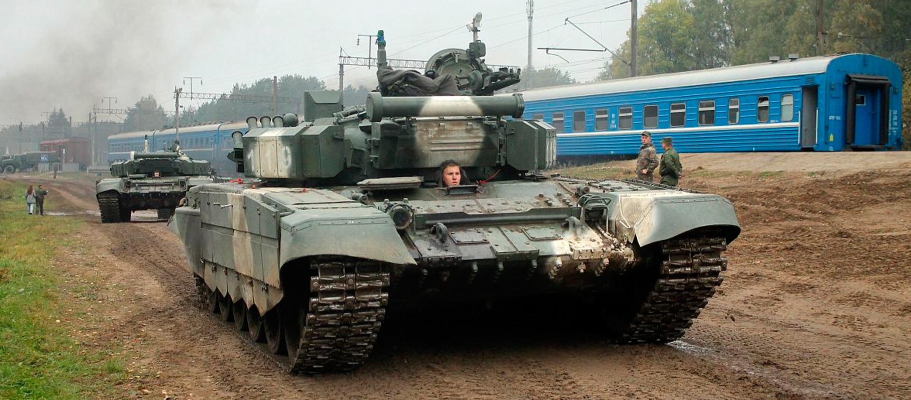 Купить танк минск. Белорусский т-72. Белорусский танк т-72 бм2. Т-72бм Беларусь. Гвардейский. Танк. Т80.