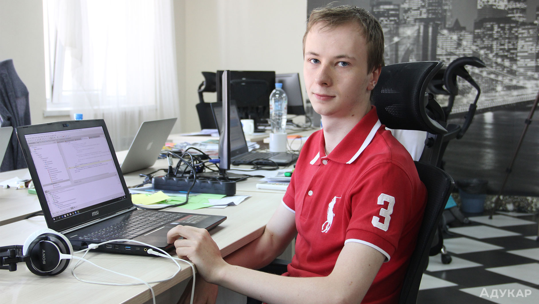 Владимир (Junior Mobile Developer) о том, что найти работу в IT не сложно, главное показать свои навыки