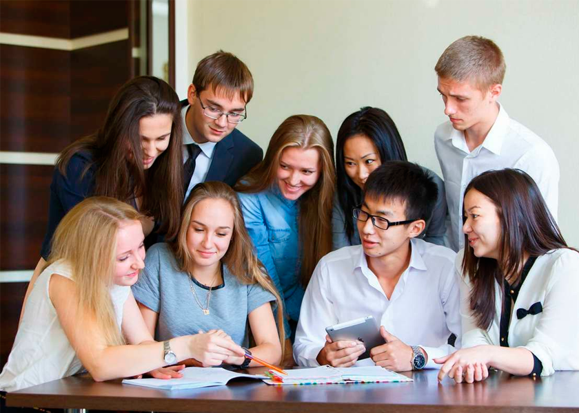 В вузах Беларуси на половине специальностей планируется ввести обучение на английском языке