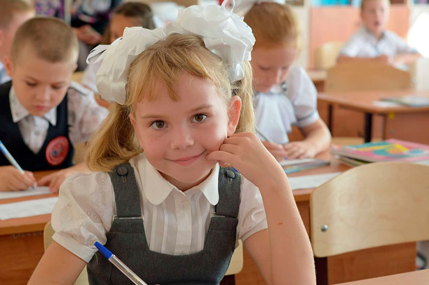 Кто и на какую помощь к школе может рассчитывать в Беларуси?