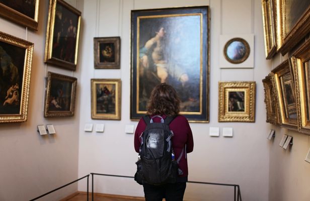 Школьники смогут раз в месяц бесплатно посещать любые музеи страны