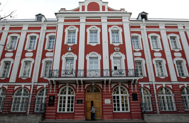 В каких ведущих вузах России белорусские студенты могут учиться бесплатно