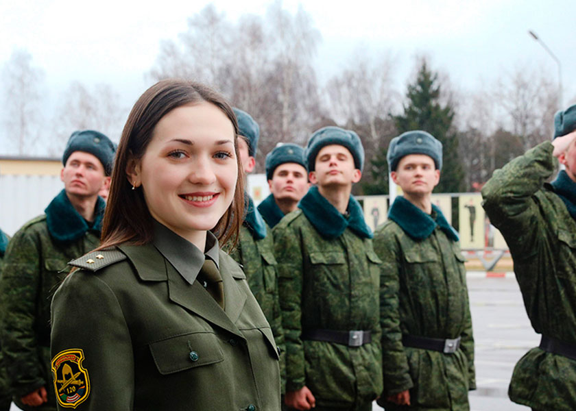 Военный факультет ГрГУ имени Янки Купалы открывает набор для девушек