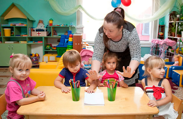 Воспитатель детского сада — профессия для душевных людей